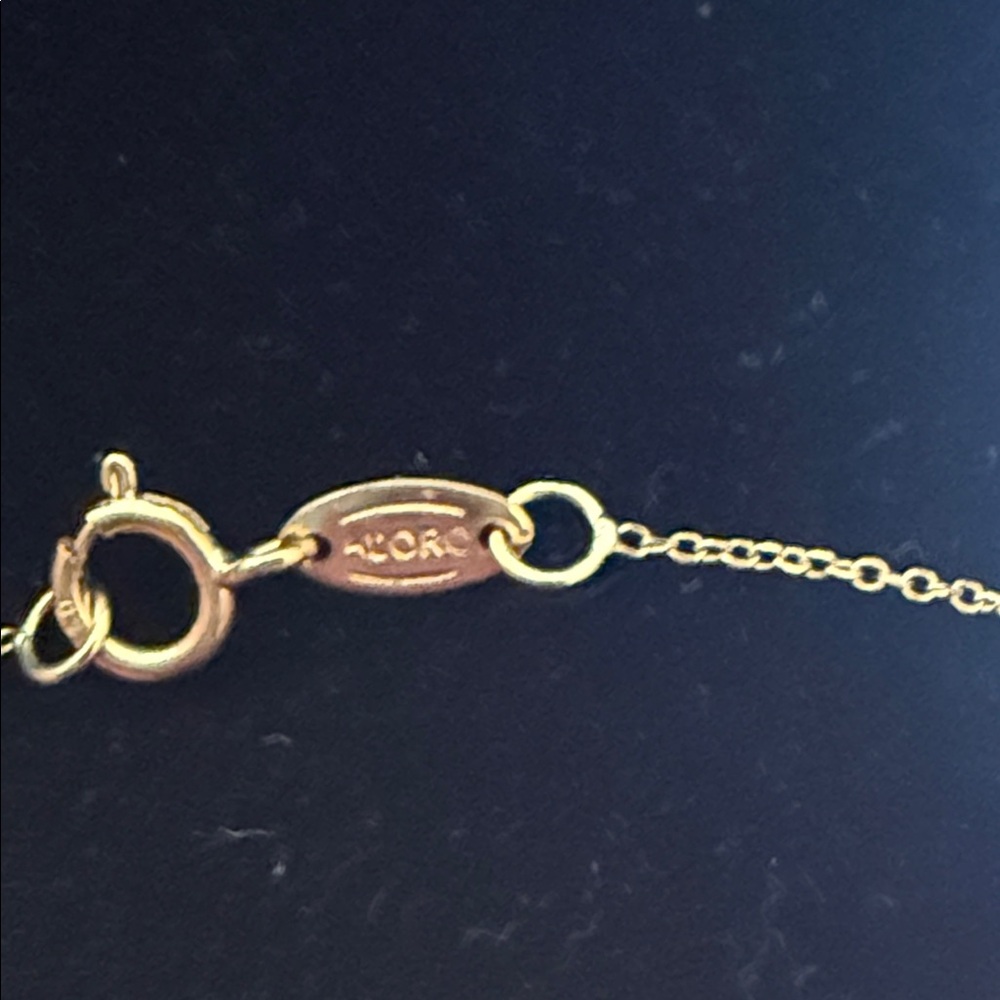 18k Solid Gold Crescent Moon Pendant Necklace - Women Jewelry - Picture 6 of 16